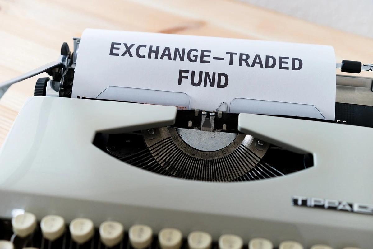 What Is an ETF
